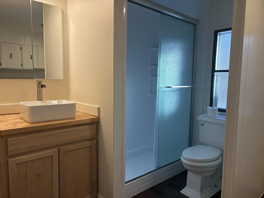 15 Edgewood Drive Hopkinton NH 03229