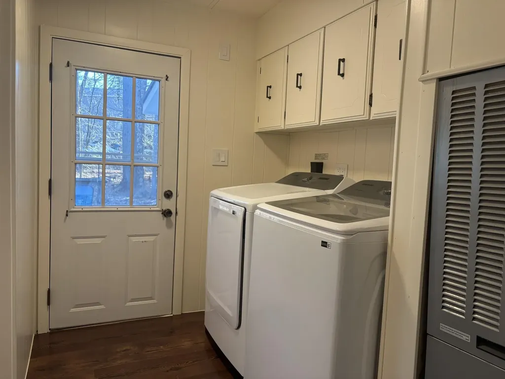 15 Edgewood Drive Hopkinton NH 03229