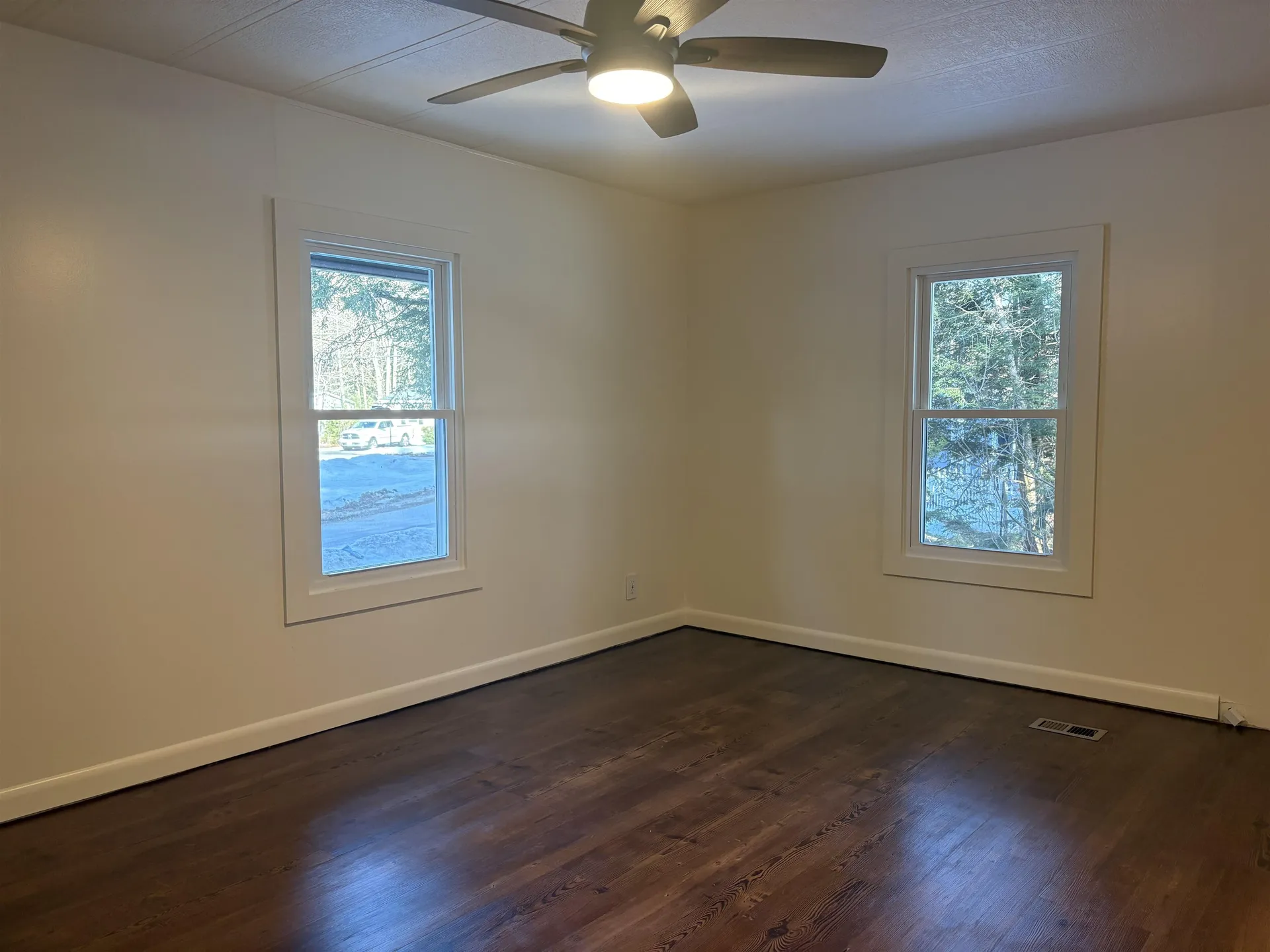 15 Edgewood Drive Hopkinton NH 03229