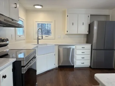 15 Edgewood Drive Hopkinton NH 03229