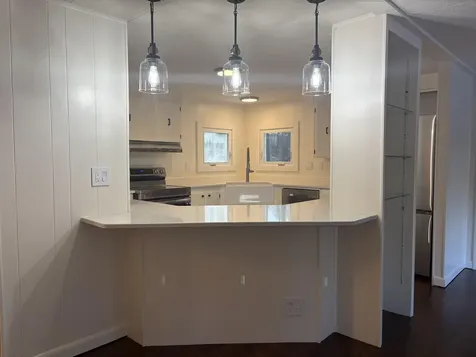 15 Edgewood Drive Hopkinton NH 03229