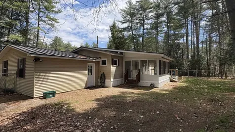 15 Edgewood Drive Hopkinton NH 03229