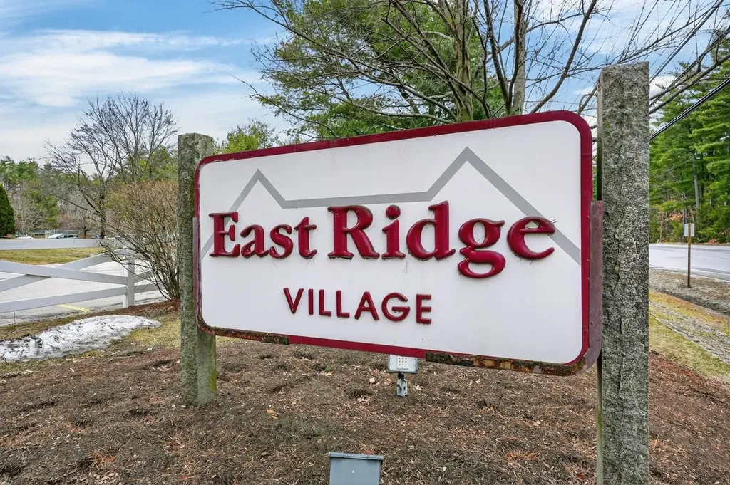 53 East Ridge Road Merrimack NH 03054