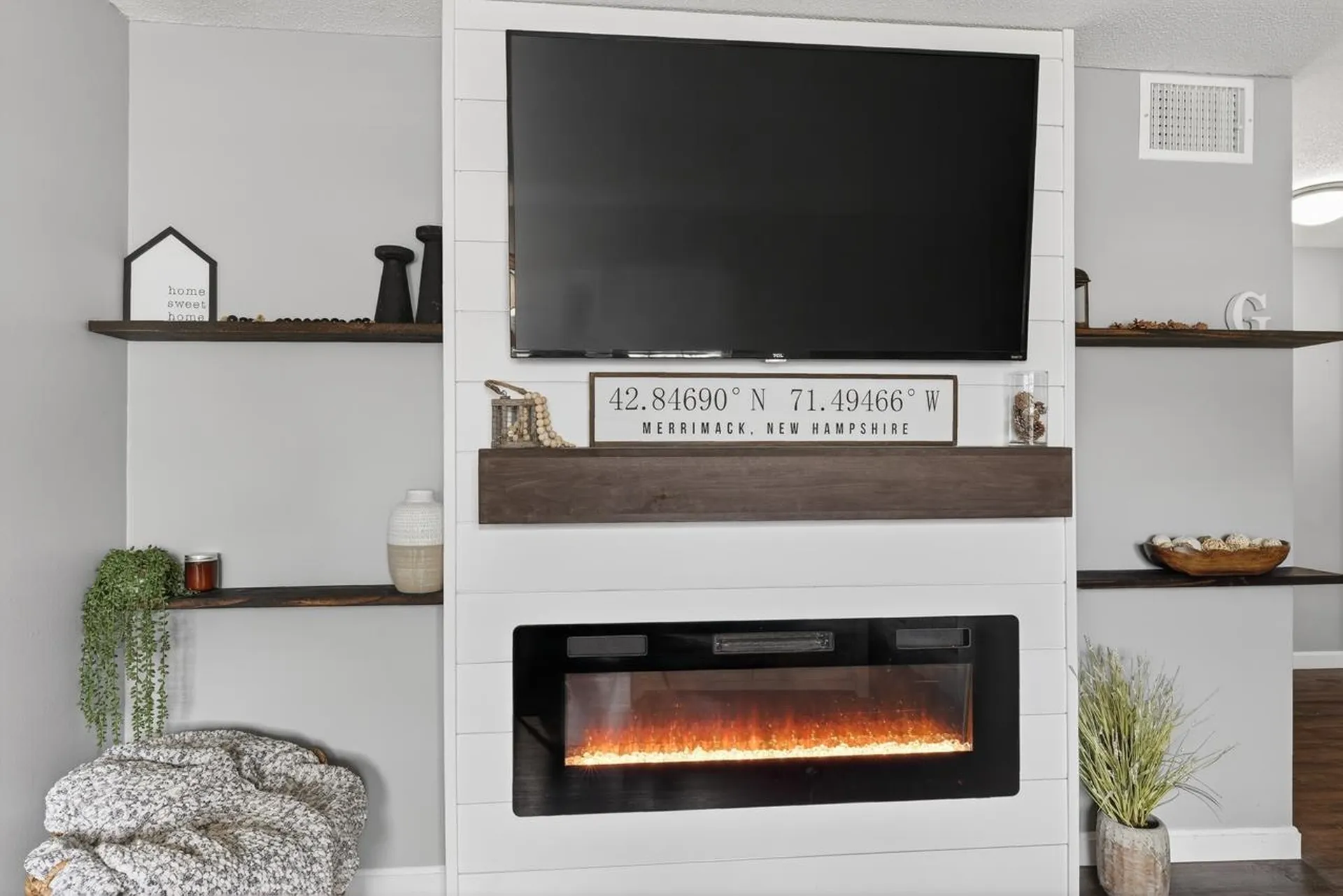 53 East Ridge Road Merrimack NH 03054