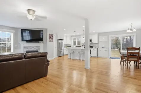 67 Copp Drive Fremont NH 03044