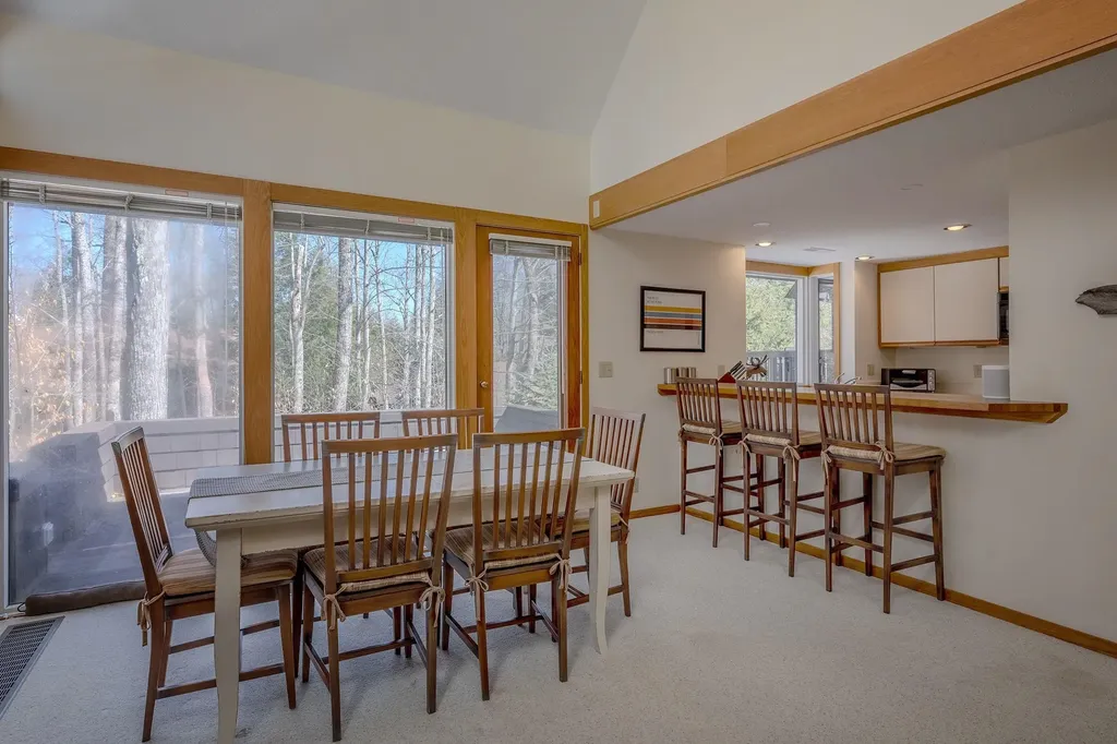 39 Pond View Road Winhall VT 05340