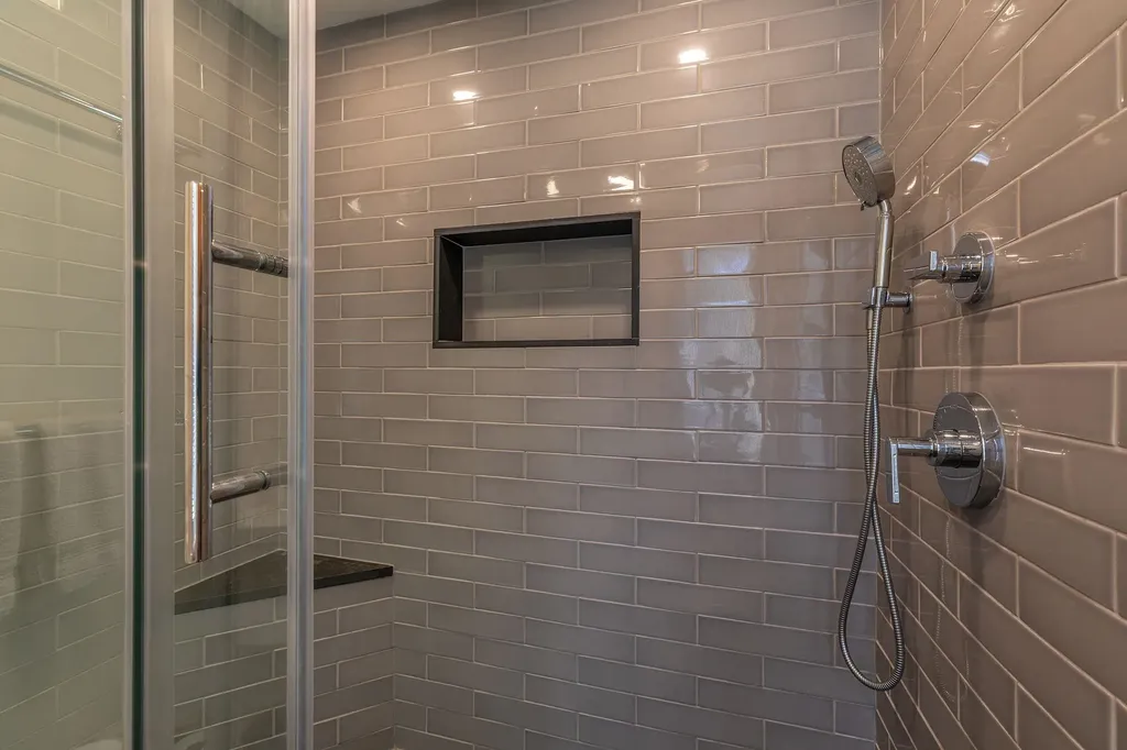 39 Pond View Road Winhall VT 05340