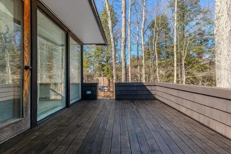 39 Pond View Road Winhall VT 05340