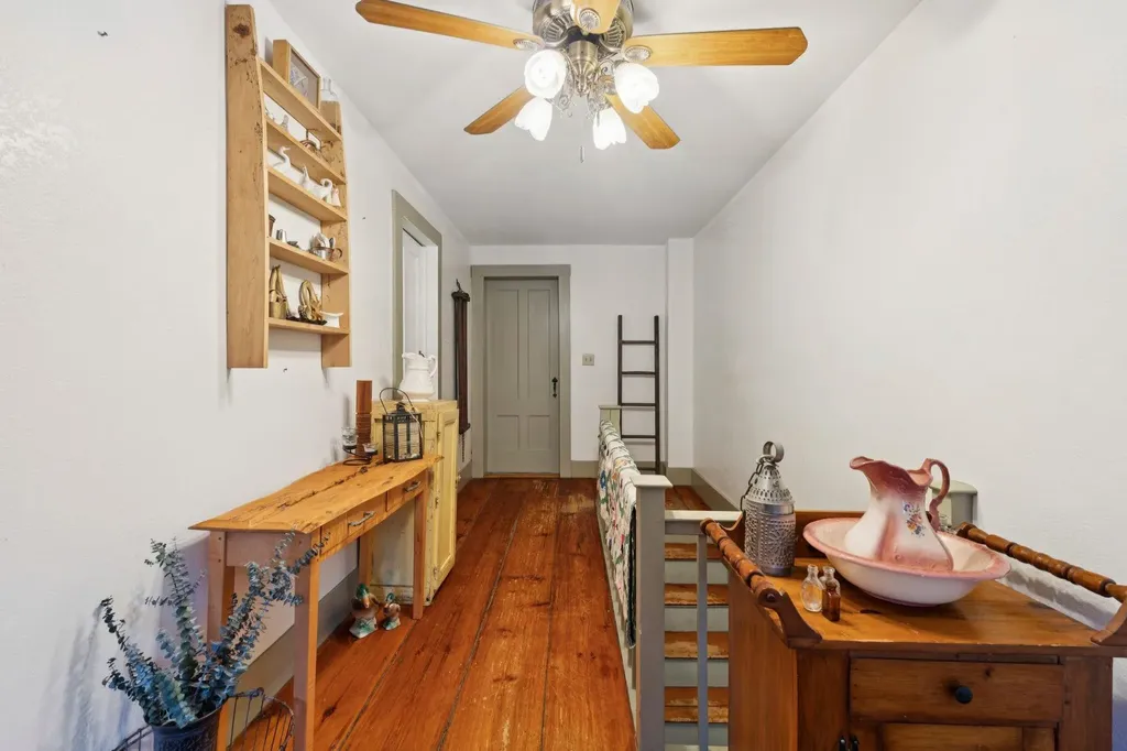 273 Route 5 North Windsor VT 05089