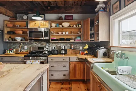 273 Route 5 North Windsor VT 05089