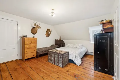 273 Route 5 North Windsor VT 05089