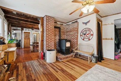 273 Route 5 North Windsor VT 05089