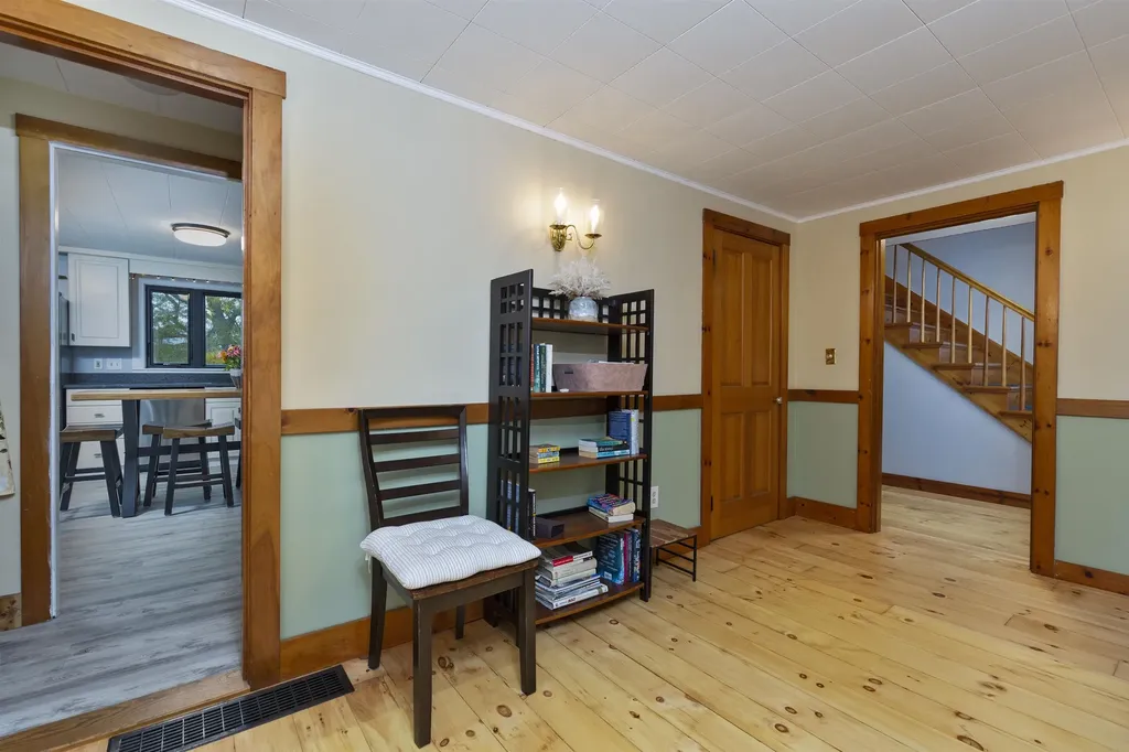 52 Farr Road Lebanon NH 03766