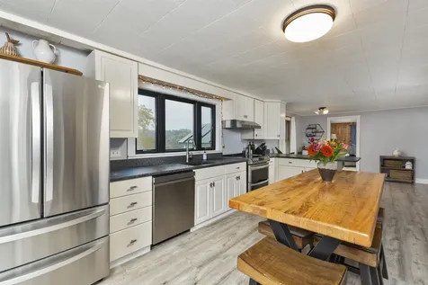 52 Farr Road Lebanon NH 03766