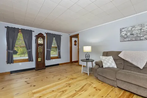 52 Farr Road Lebanon NH 03766