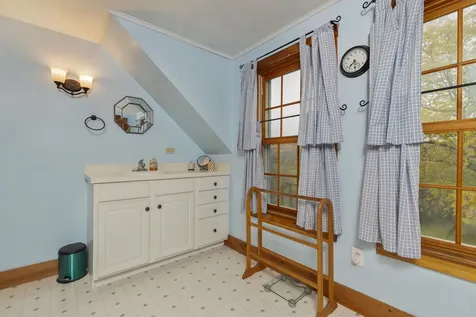 52 Farr Road Lebanon NH 03766