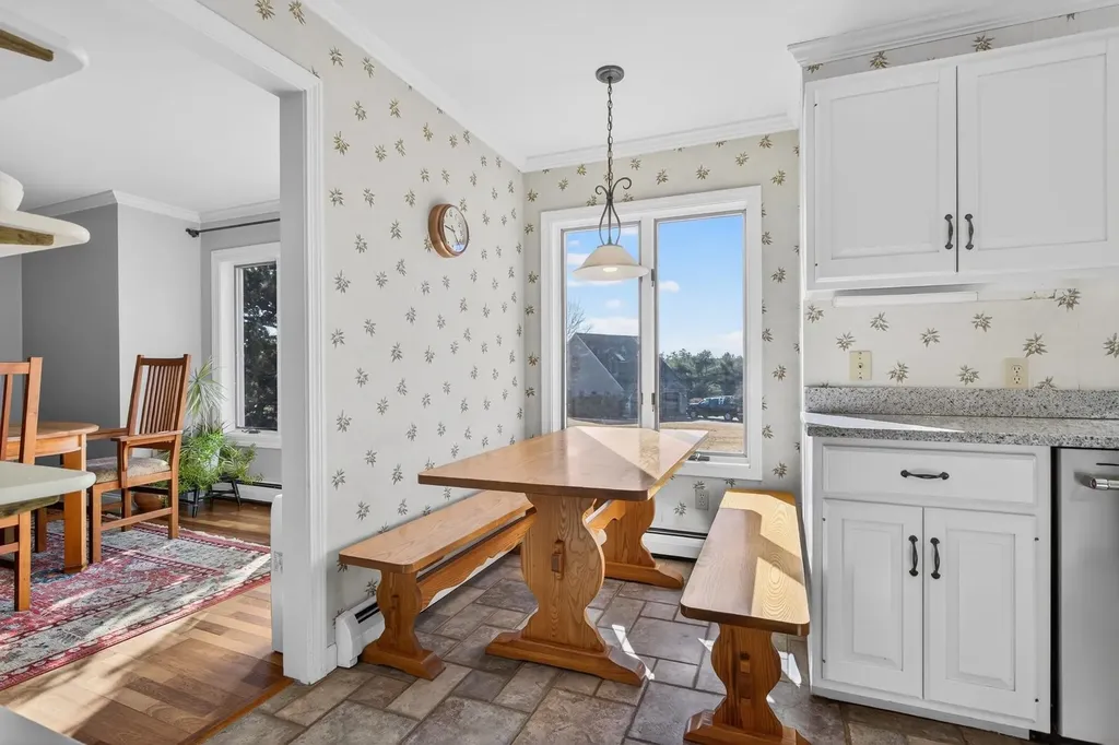 6 Drury Lane South Berwick ME 03908