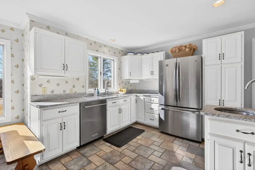 6 Drury Lane South Berwick ME 03908