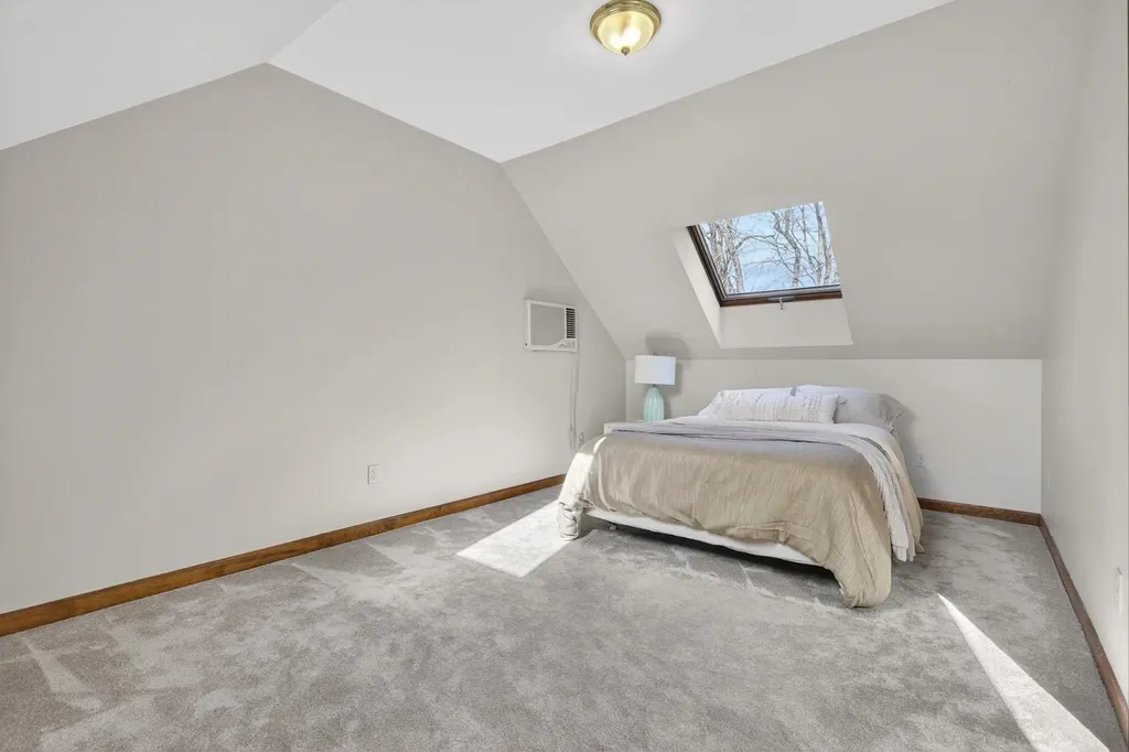 6 Drury Lane South Berwick ME 03908