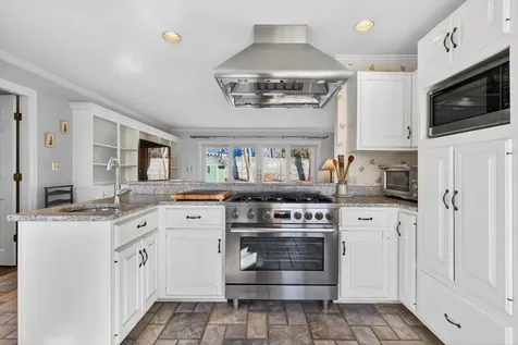 6 Drury Lane South Berwick ME 03908