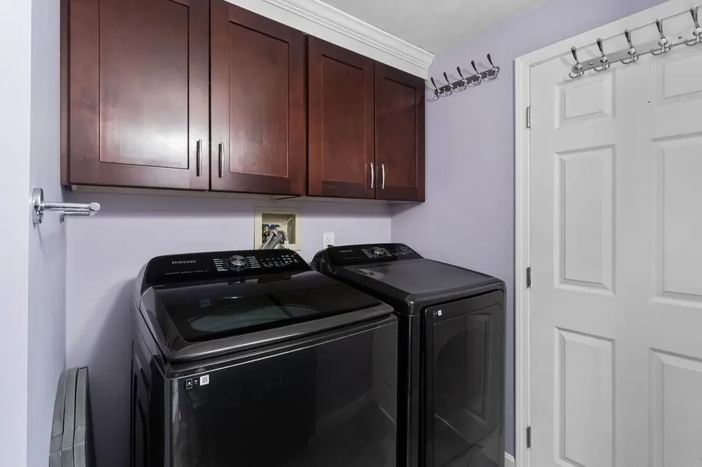 6A Karen Lane Londonderry NH 03053