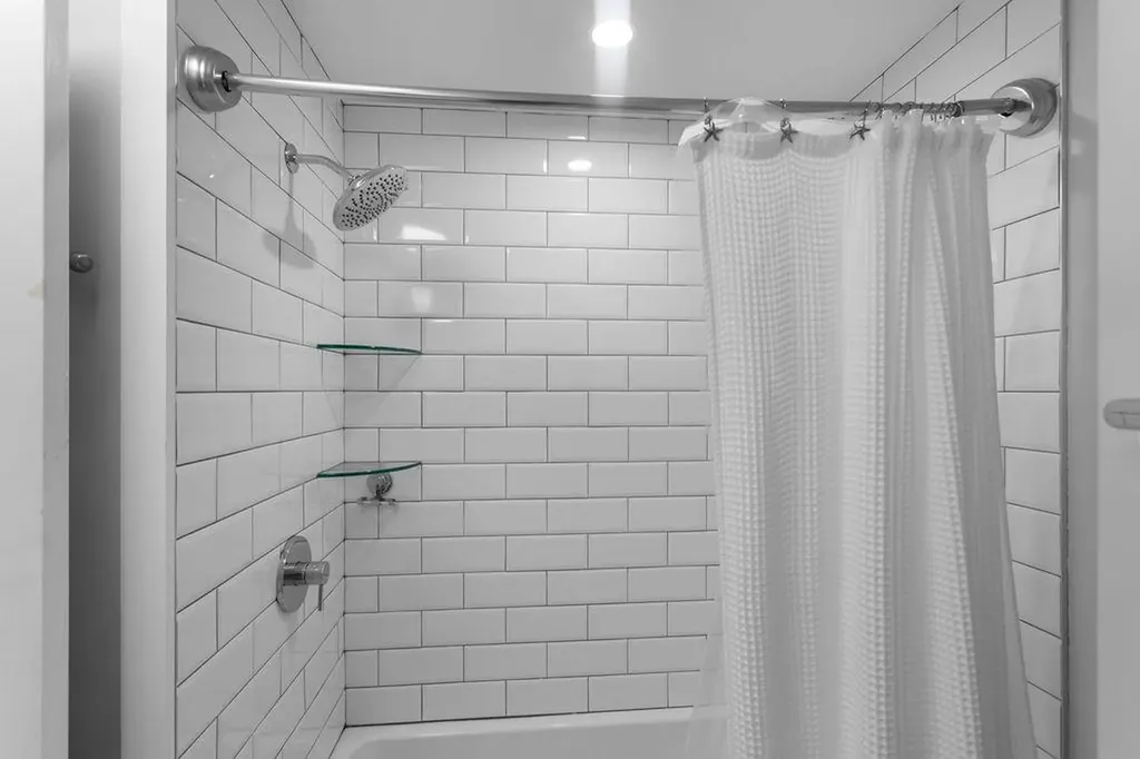 6A Karen Lane Londonderry NH 03053