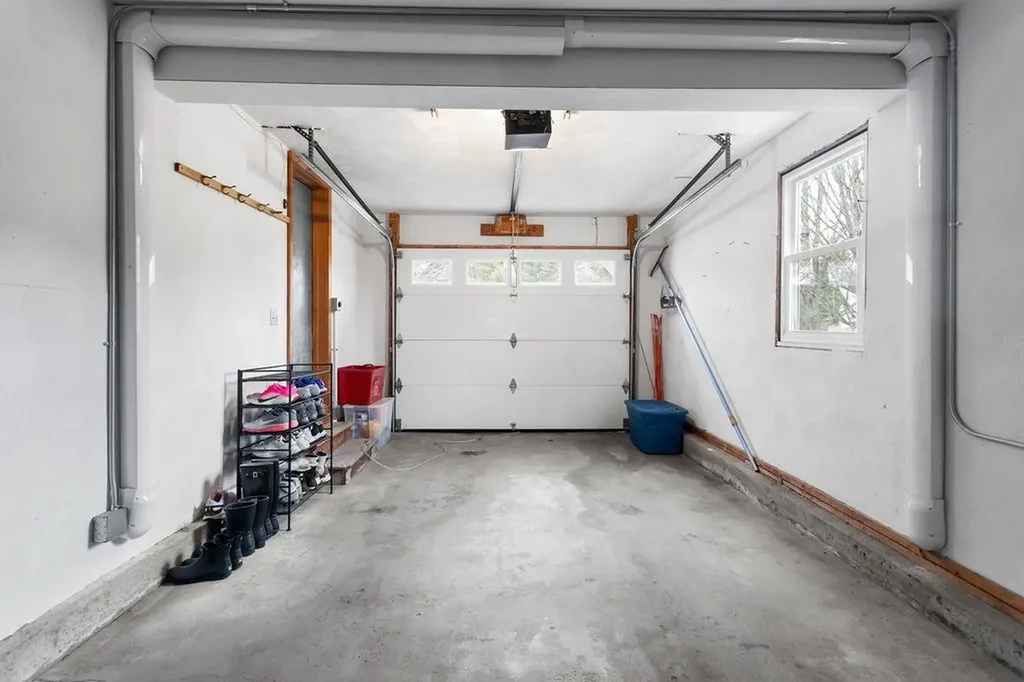 6A Karen Lane Londonderry NH 03053
