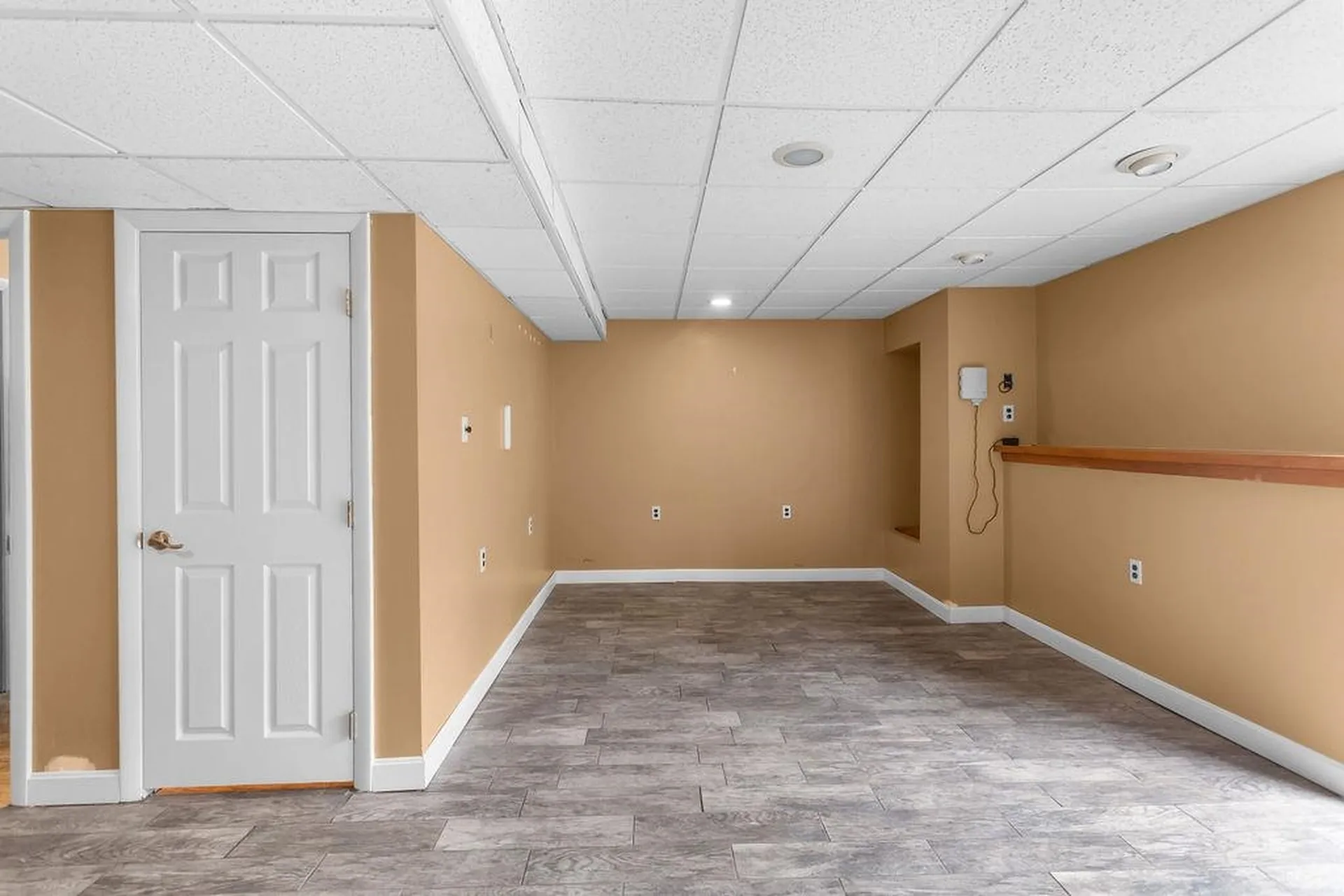 6A Karen Lane Londonderry NH 03053