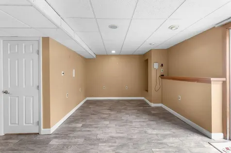 6A Karen Lane Londonderry NH 03053