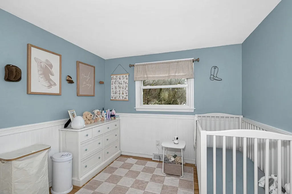 4 Kittery Drive Nashua NH 03062