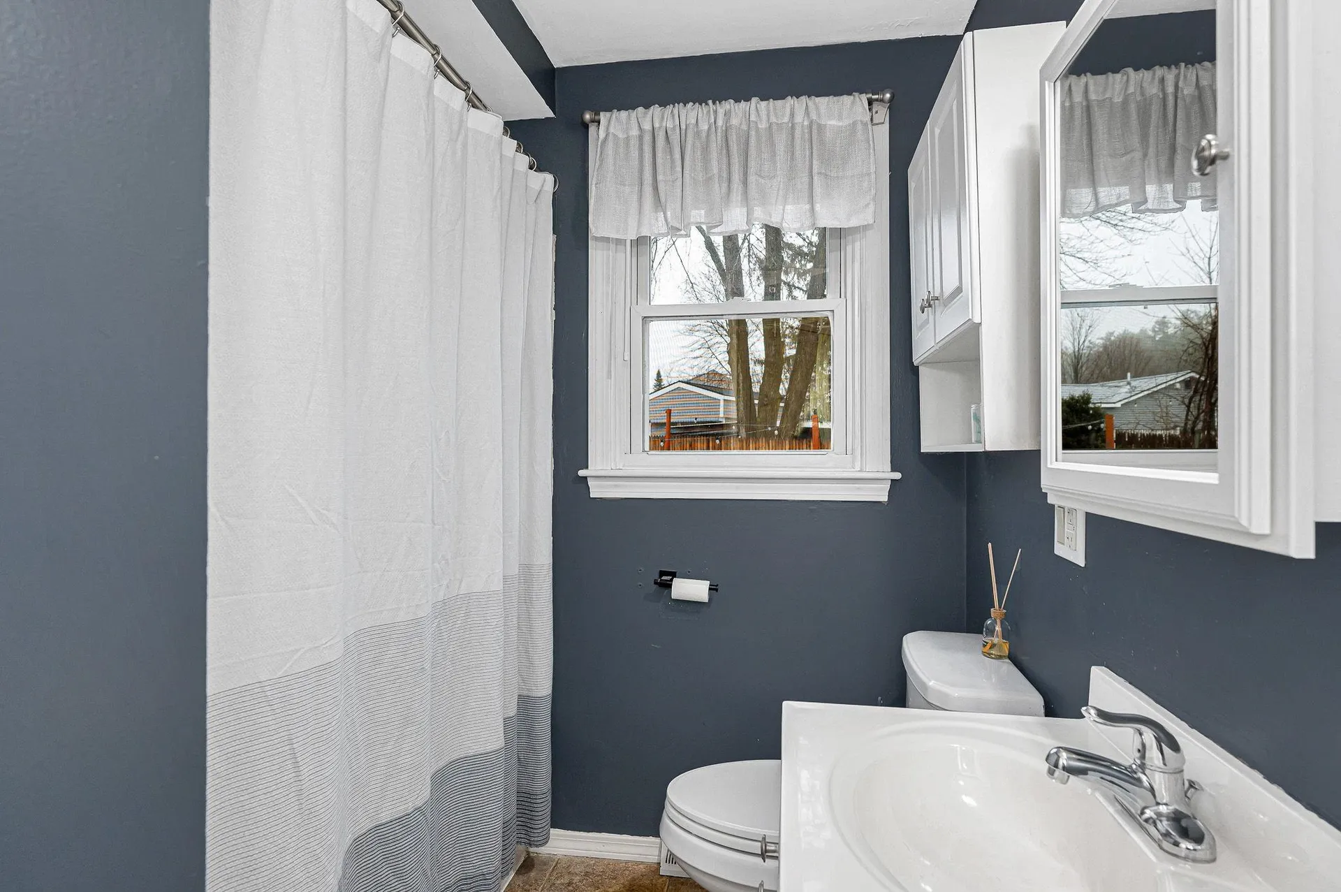 4 Kittery Drive Nashua NH 03062