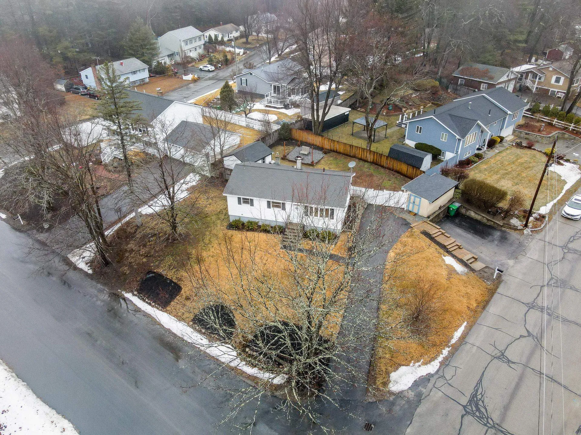 4 Kittery Drive Nashua NH 03062