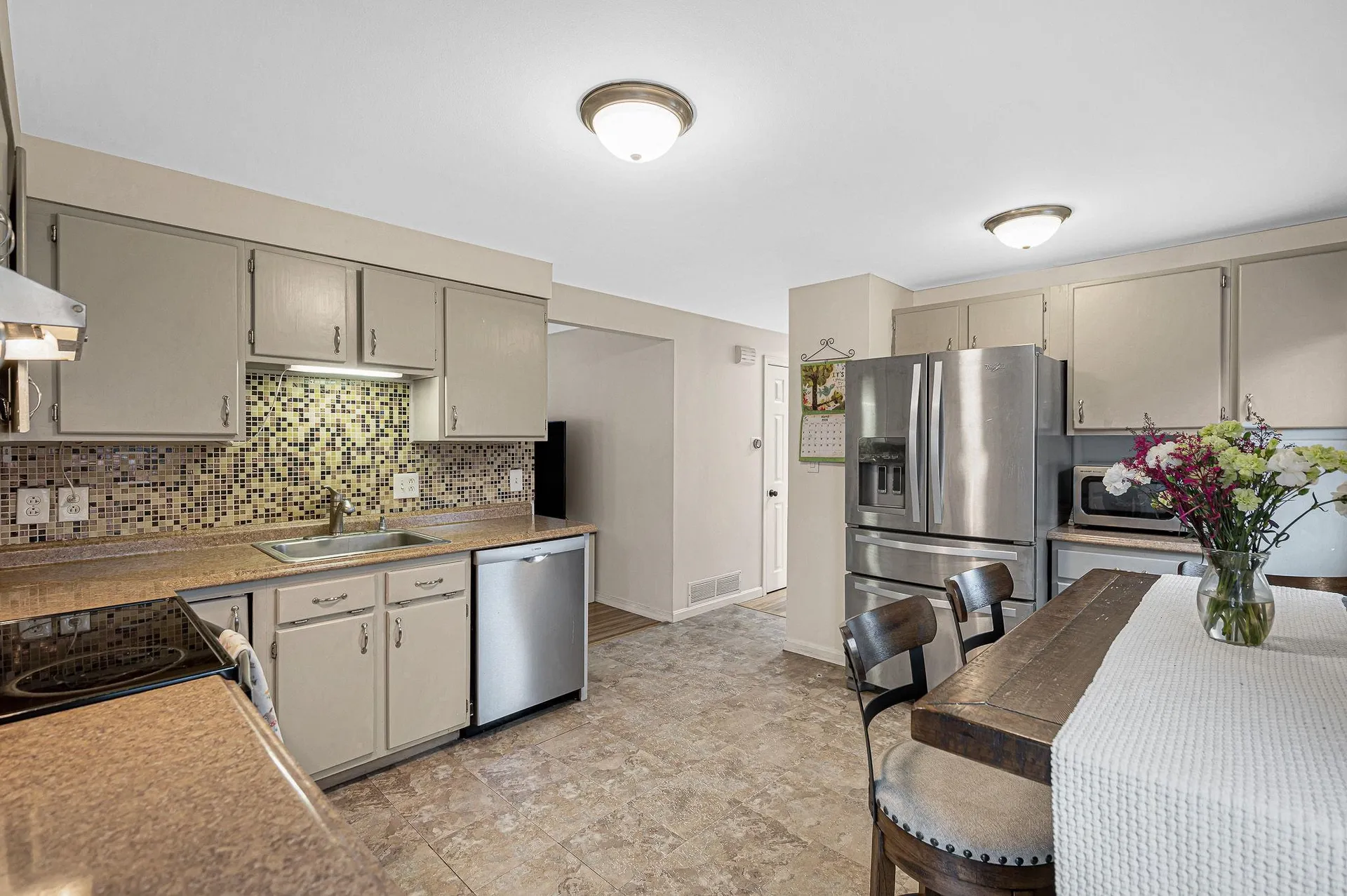 4 Kittery Drive Nashua NH 03062