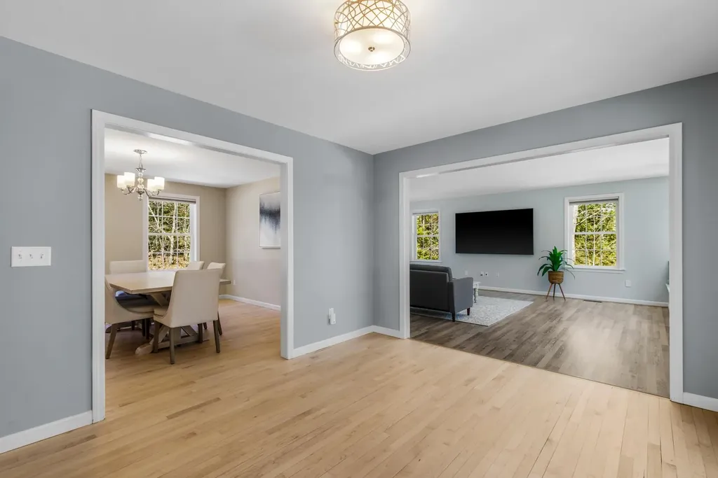 110 Tuck Drive Fremont NH 03044