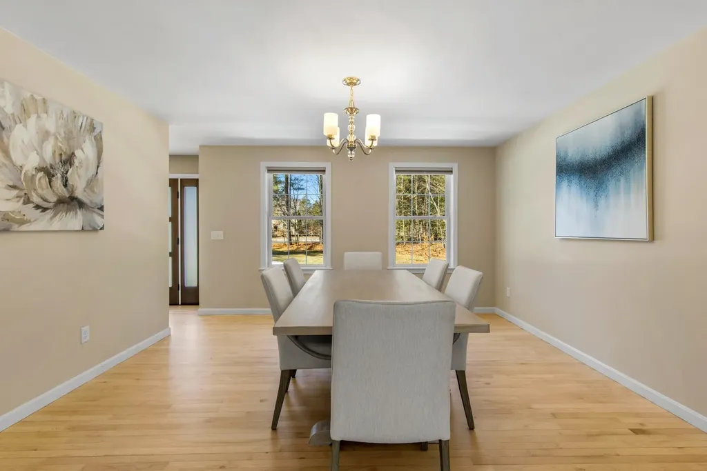 110 Tuck Drive Fremont NH 03044