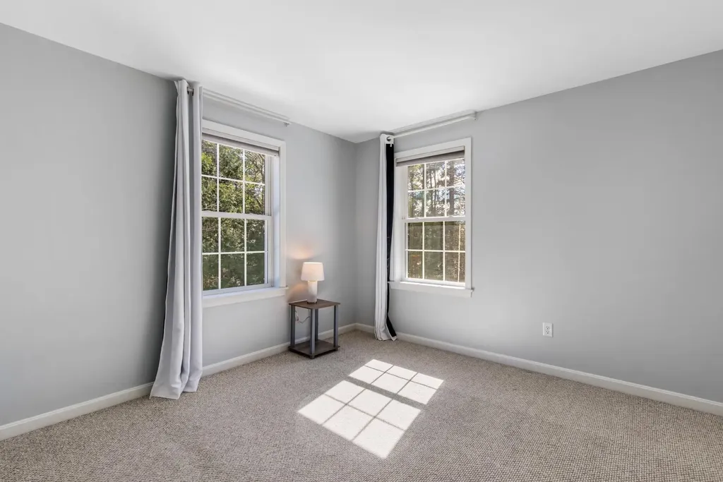 110 Tuck Drive Fremont NH 03044
