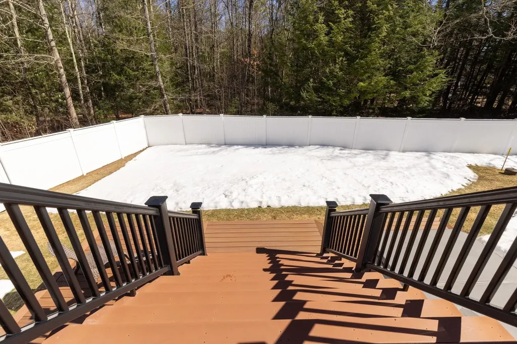 110 Tuck Drive Fremont NH 03044