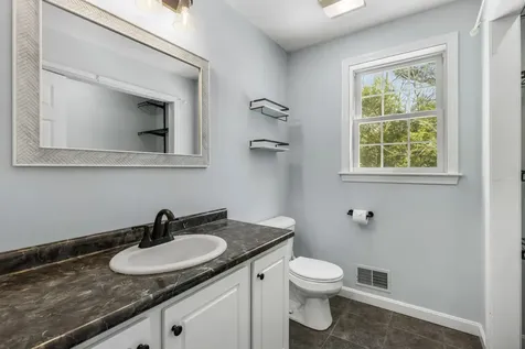 110 Tuck Drive Fremont NH 03044