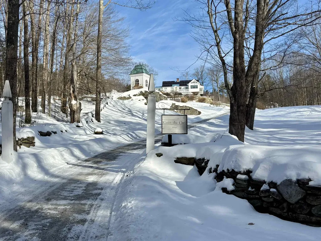 177 Route 121 E Grafton VT 05146