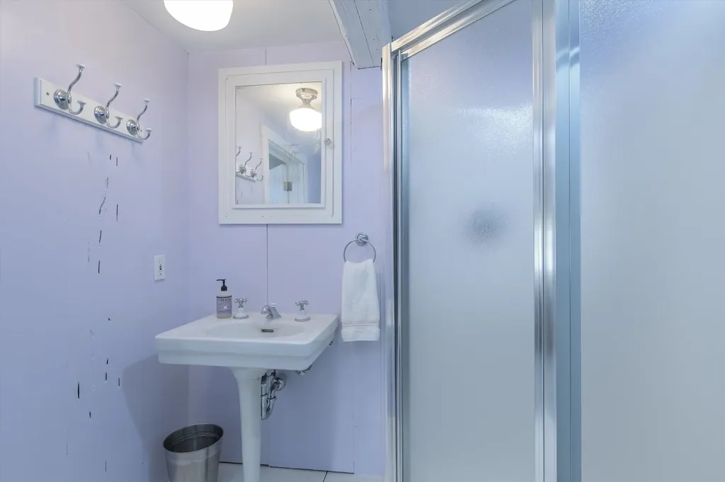 177 Route 121 E Grafton VT 05146