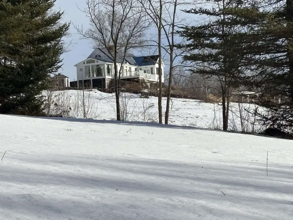 177 Route 121 E Grafton VT 05146
