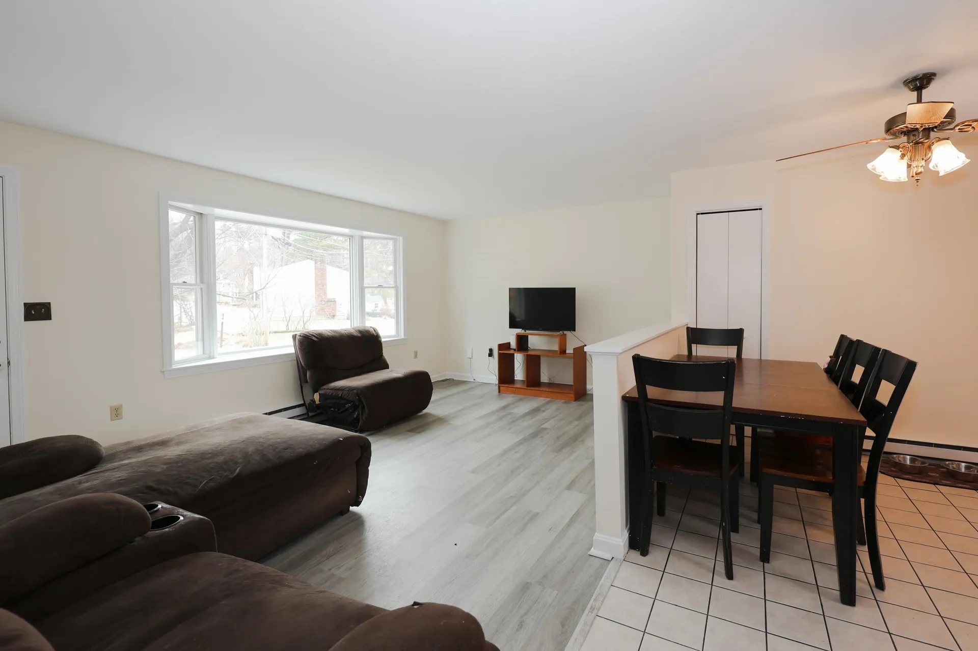 103 Saranac Drive Nashua NH 03062