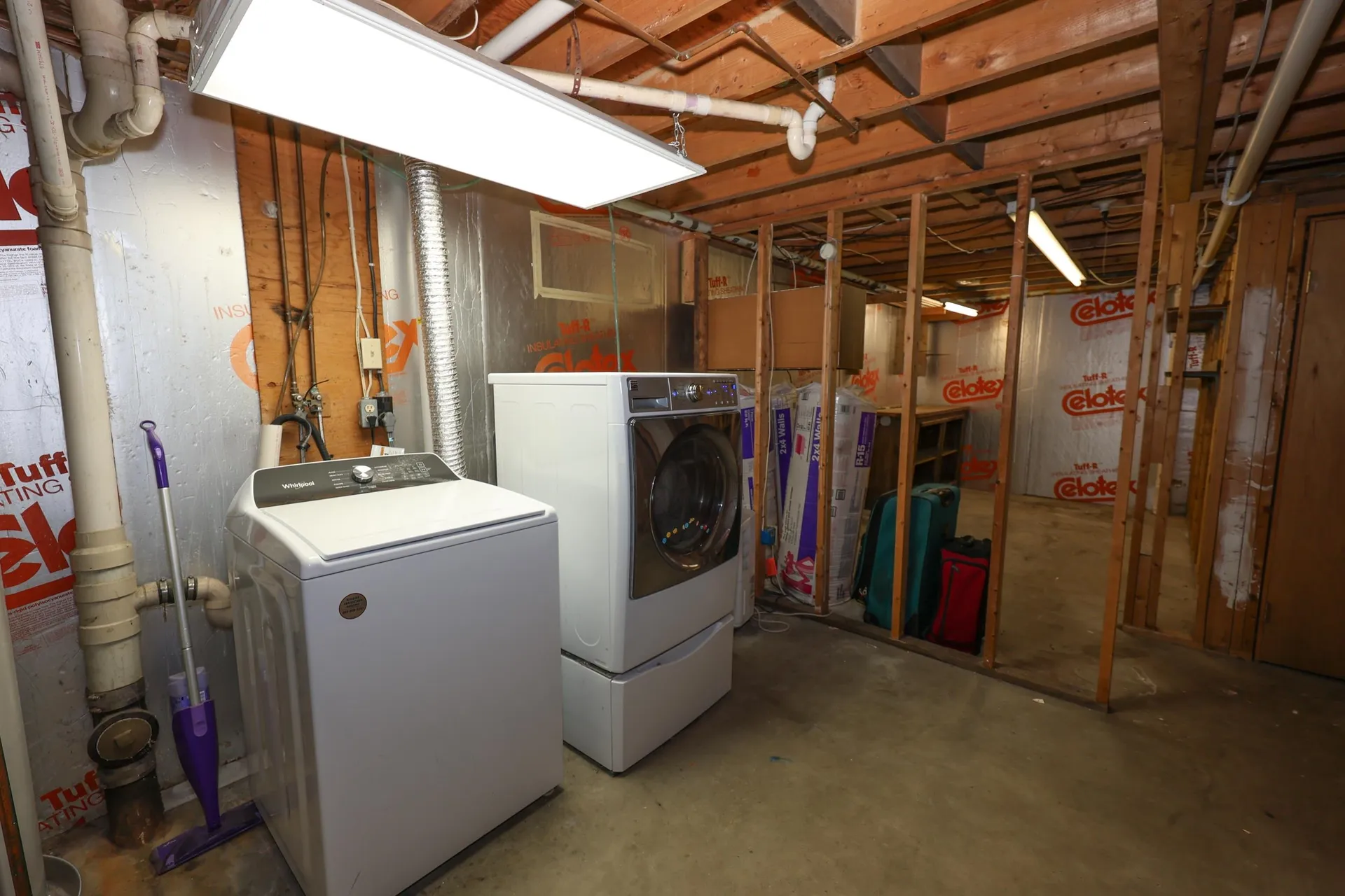 103 Saranac Drive Nashua NH 03062