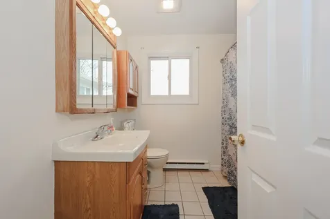 103 Saranac Drive Nashua NH 03062