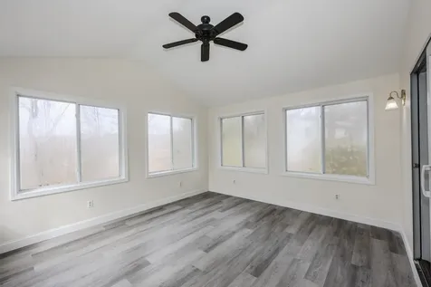 103 Saranac Drive Nashua NH 03062