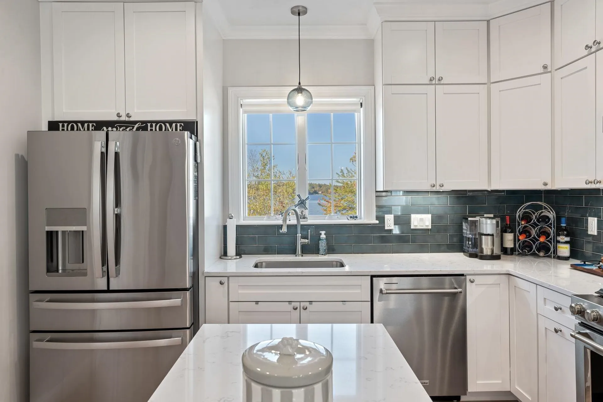 39 Kibrel Court Sandown NH 03873