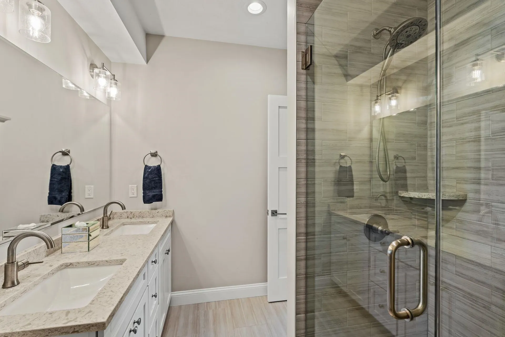 39 Kibrel Court Sandown NH 03873