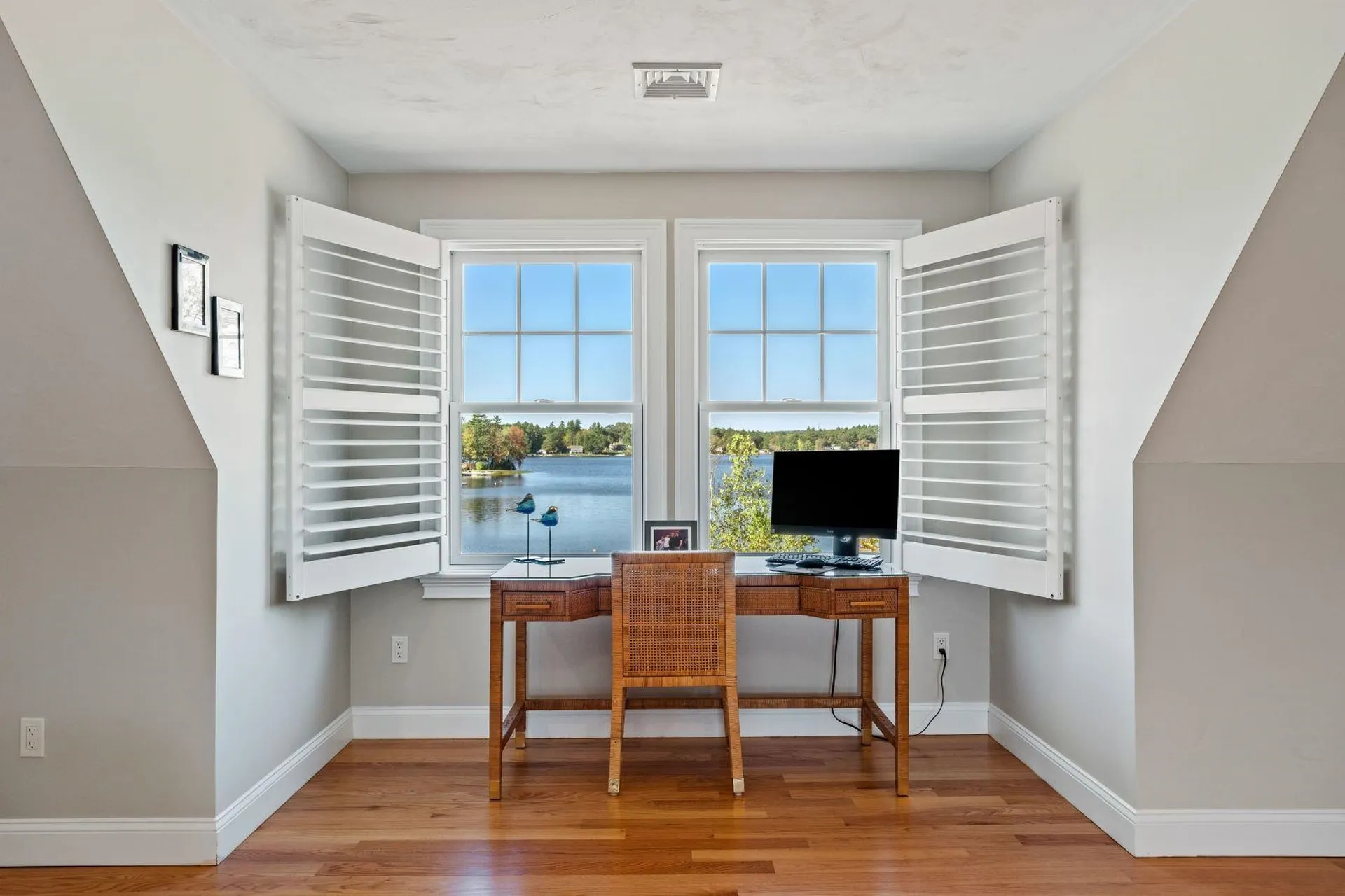 39 Kibrel Court Sandown NH 03873