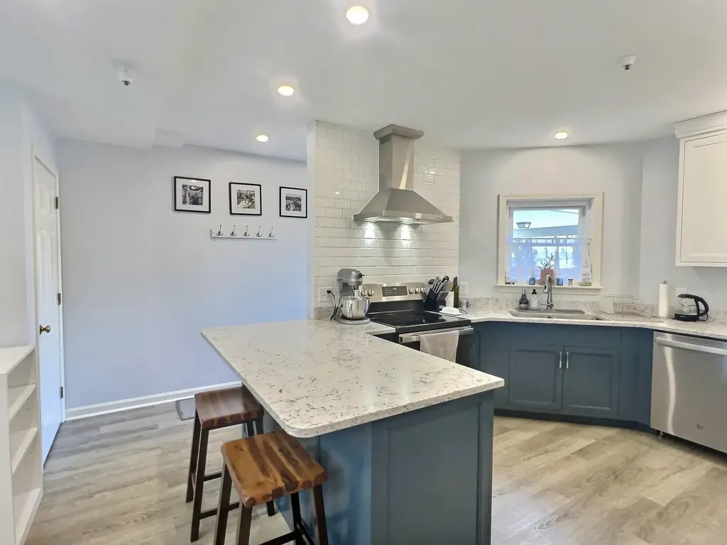 40 Wolf Road Lebanon NH 03766