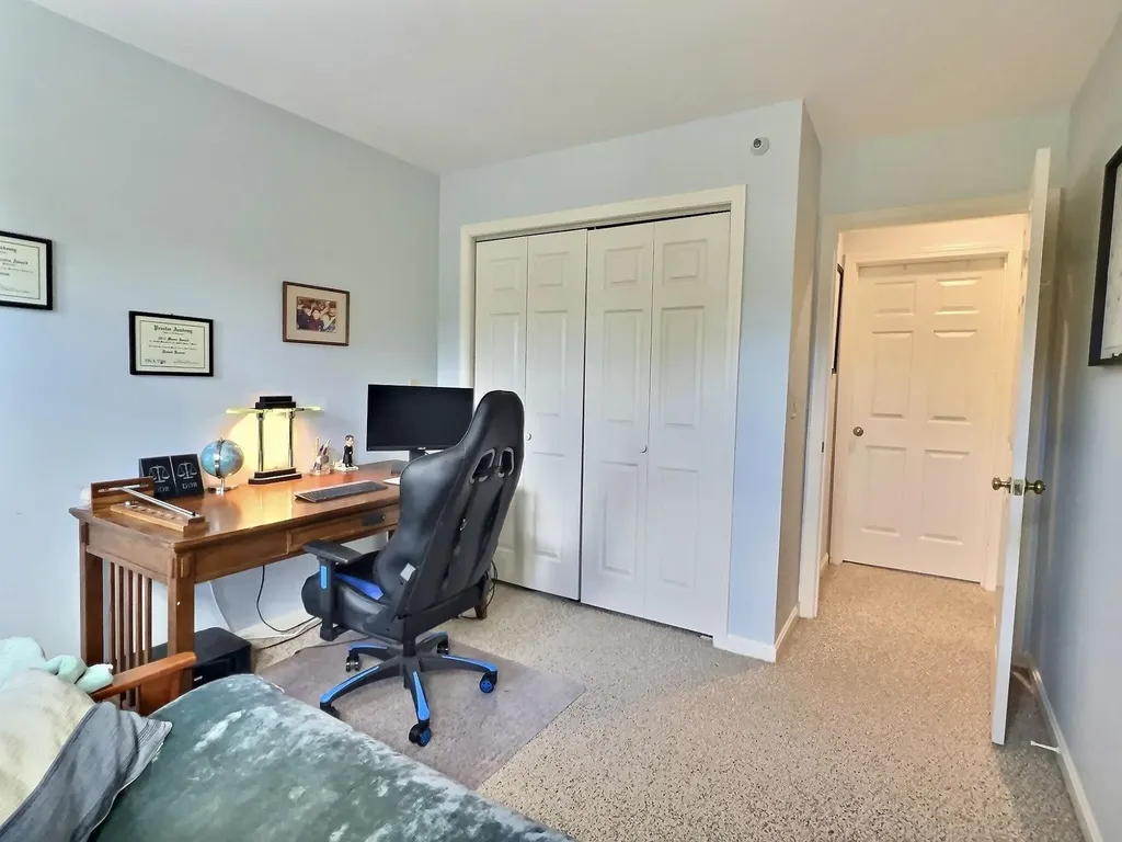 40 Wolf Road Lebanon NH 03766